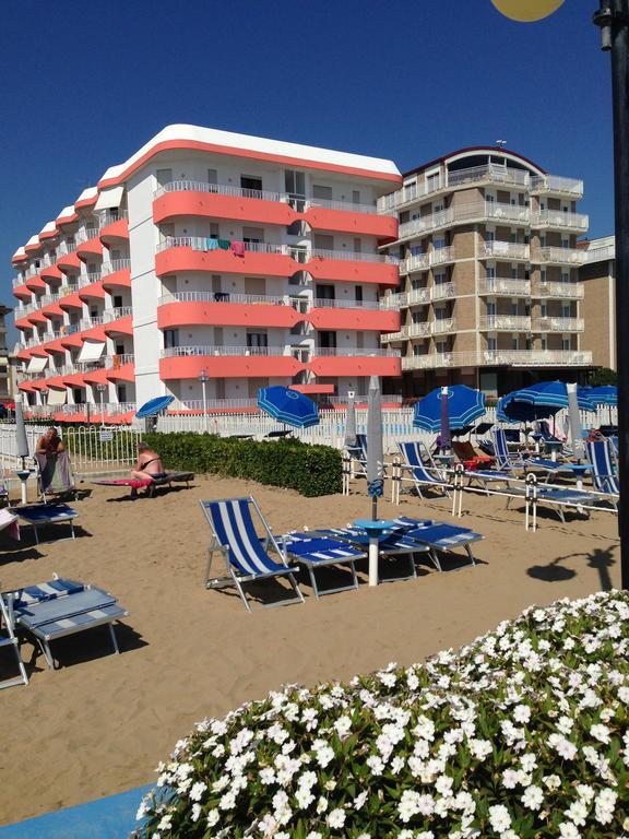 Residence Apollo - Walterigato Apartments Solo Per Famiglie Lido di Jesolo Exterior foto